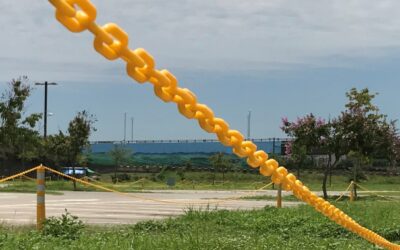 Why Choose Plastic Yellow Chains: