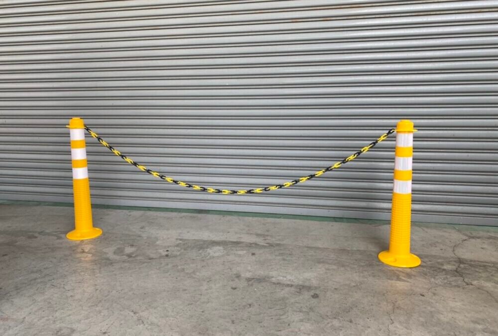 Visibility is Security! The Power of Yellow & Black Plastic Chains: The Ultimate Solution for No-Parking Zones